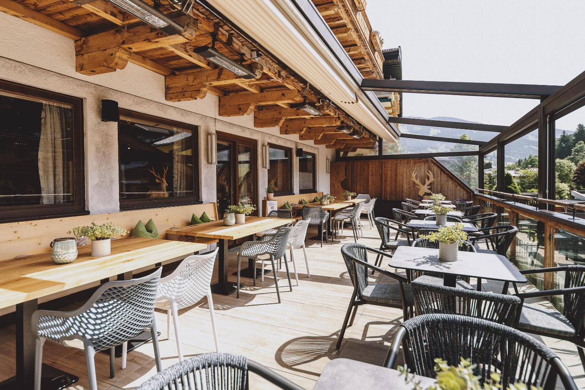 Hotel Die Sonne Saalbach-Hinterglemm Zewnętrze zdjęcie